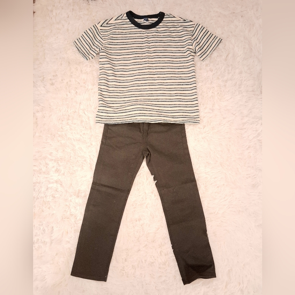 Old Navy Green White Striped Kids Tee And Green Slim 360° Stretch Pants Size 6-7